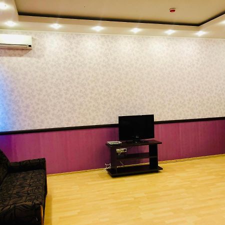 Hotel Miami Kharkiv Eksteriør bilde