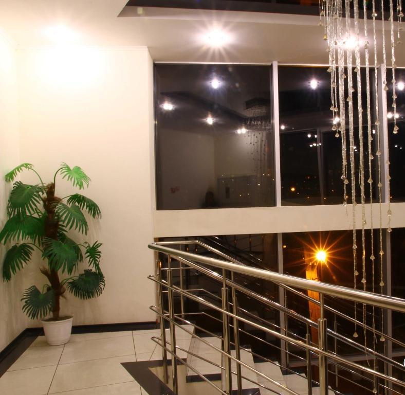 Hotel Miami Kharkiv Eksteriør bilde