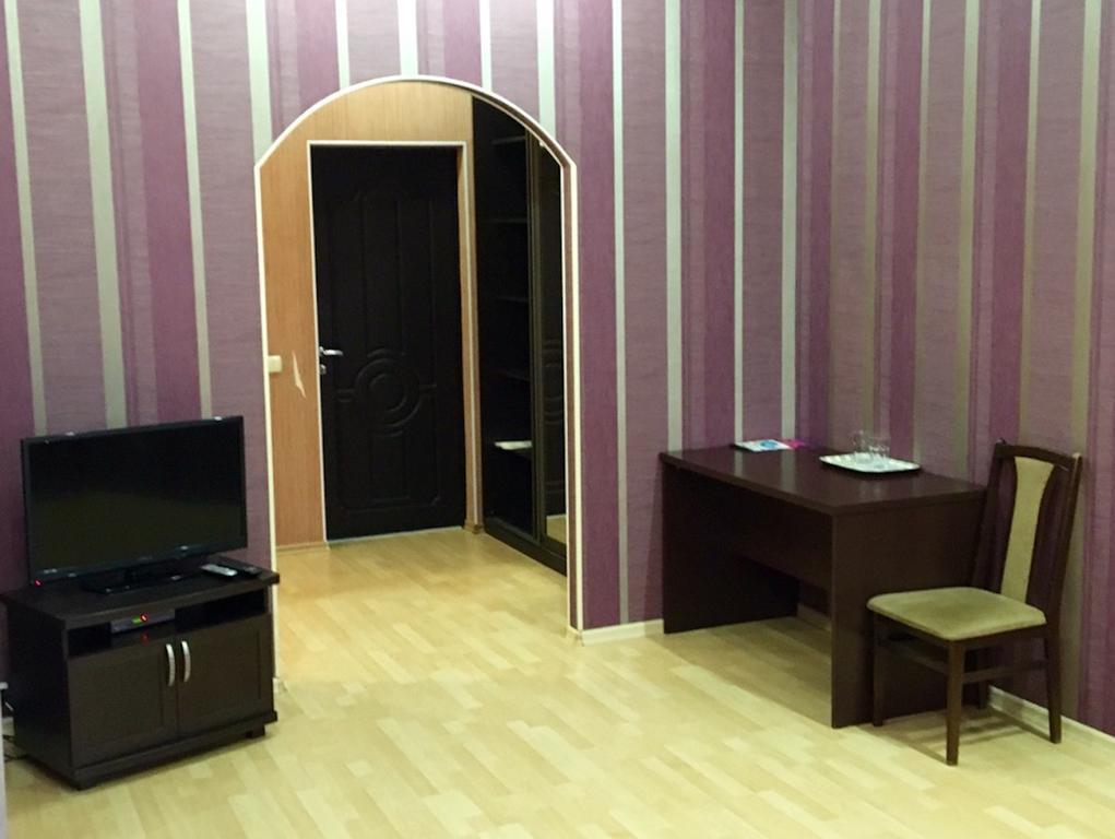 Hotel Miami Kharkiv Eksteriør bilde