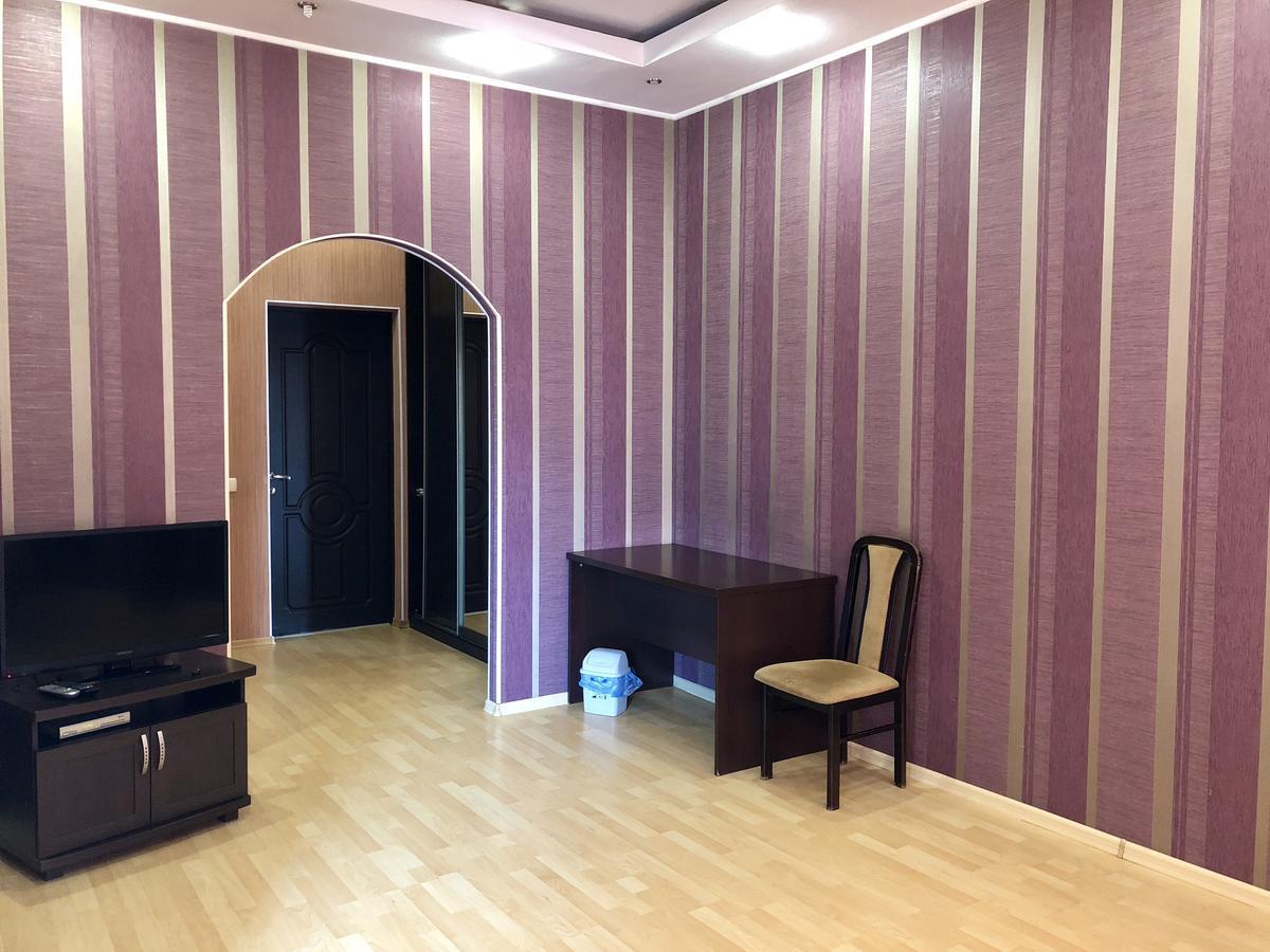 Hotel Miami Kharkiv Eksteriør bilde