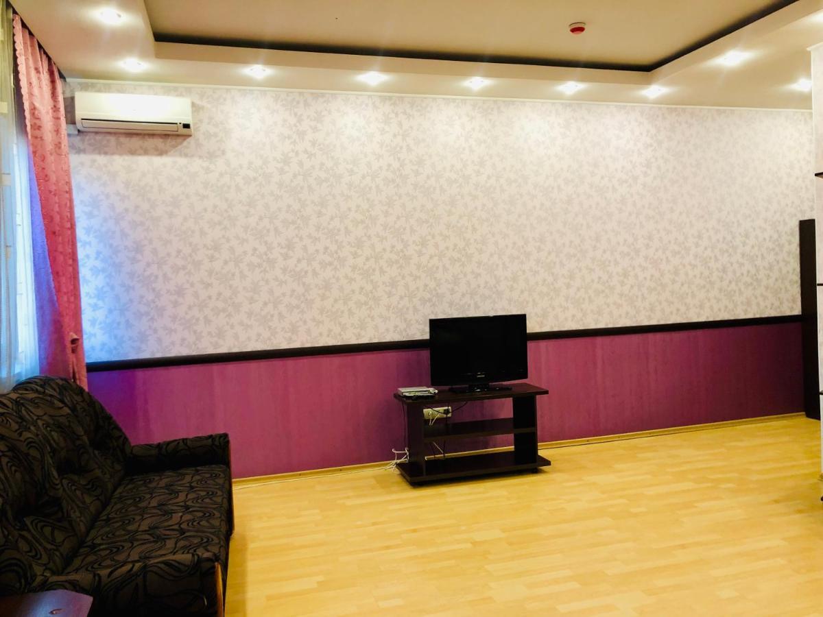 Hotel Miami Kharkiv Eksteriør bilde